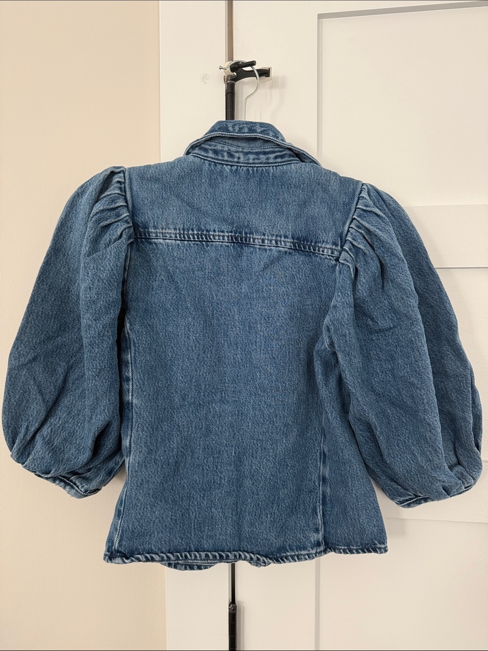 Zara Medium Blue Denim Puff-Sleeve Jacket for Woman with Matching Jean Set - Picture 2 of 7